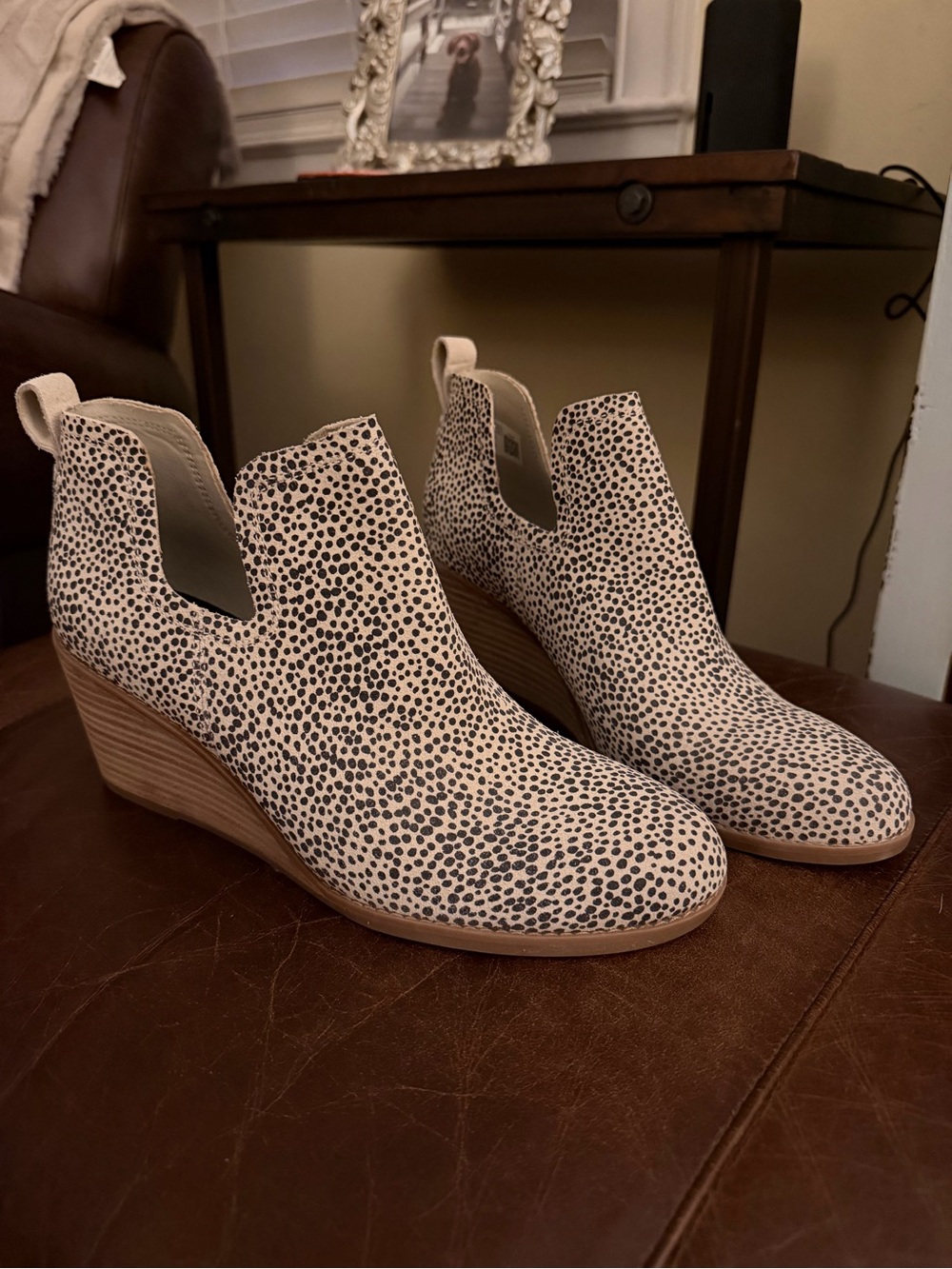 Toms Kallie Wedge Bootie in Macadamia Mini Cheetah Printed Suede. Size 9. NWOT.